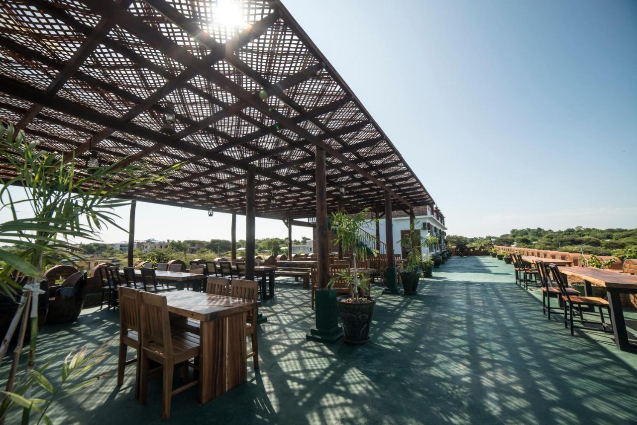 Bagan Vertex Hotel Екстериор снимка