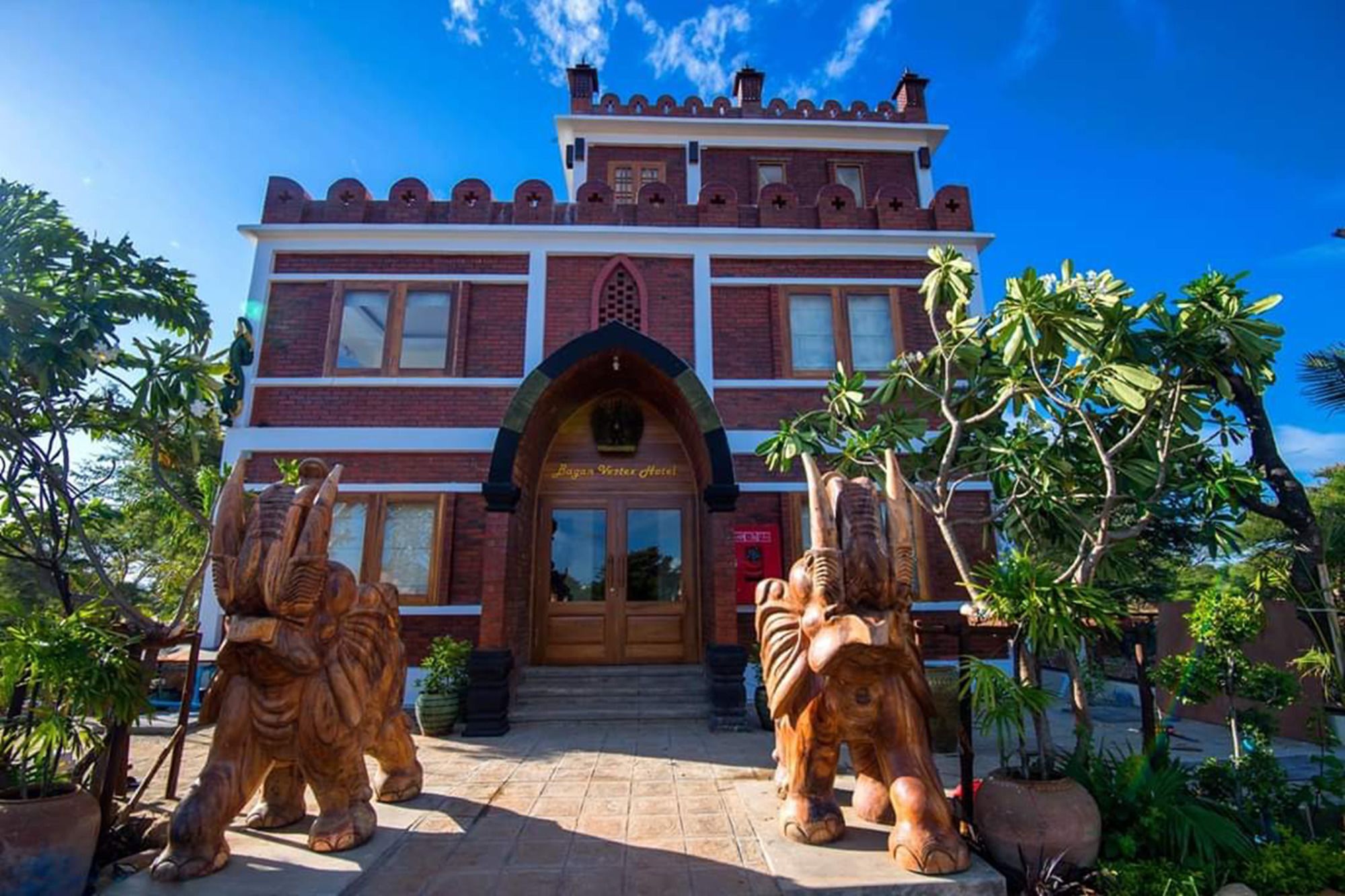 Bagan Vertex Hotel Екстериор снимка